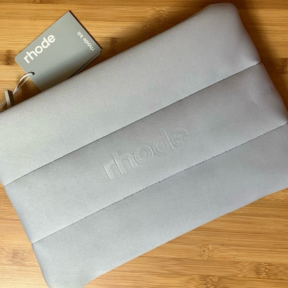 Rhode Skincare Pouch